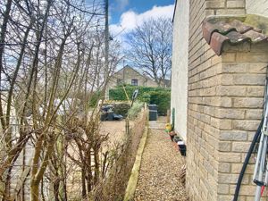 Side access- click for photo gallery